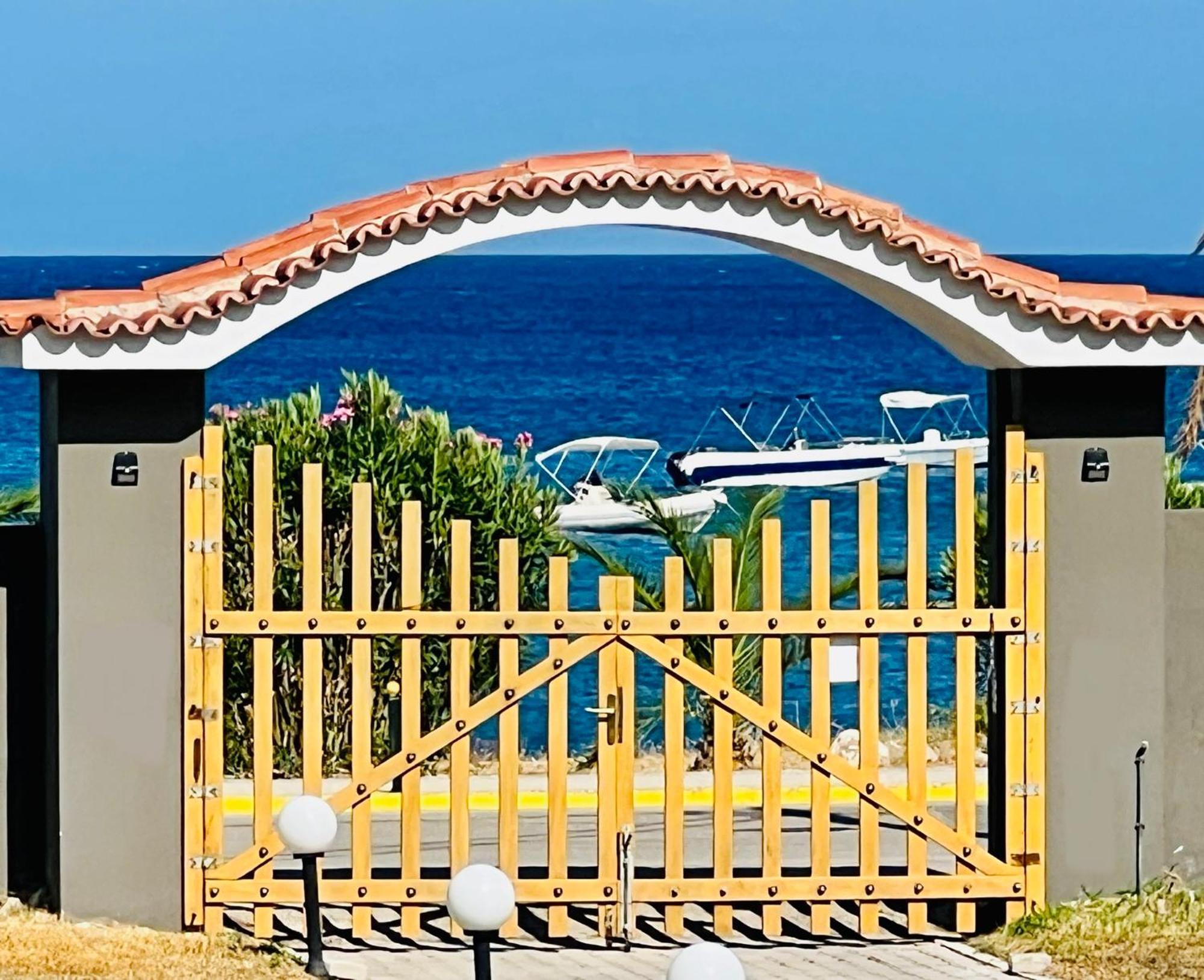 Отель Gazonia Family Estate Skala  Экстерьер фото